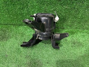 Подушка двс правая TOYOTA PRIUS OEM 1230537300 ZVW30 2012 2ZRFXE