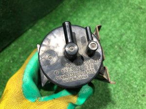 Charcoal canister SUBARU FORESTER OEM 42036FA000 SF5 1998 EJ202 MT