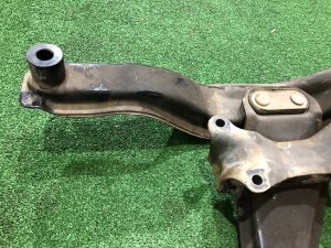 Manual transmission crossmember SUBARU FORESTER OEM 41021FC070, 41022AC180, 41021AC330 SF5 1998 EJ202 MT