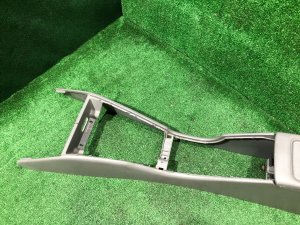Glovebox and armrest SUBARU FORESTER OEM 92060FC040ND SF5 1998 silver 792