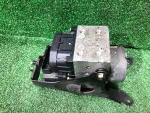 ABS unit SUBARU FORESTER OEM 27539FC010 SF5 1998 EJ202 MT
