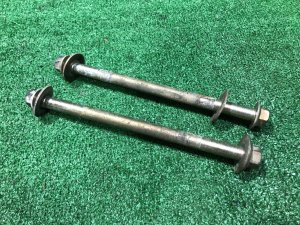 Rear wheel hub bolts SUBARU FORESTER OEM 20540AA000 SF5 1998 EJ202 MT