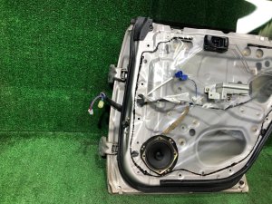 Right rear door SUBARU FORESTER OEM 61401FC003 SF5 1998 silver 792