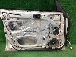 Left front door SUBARU FORESTER OEM 61101FC012 SF5 1998 silver 792