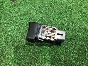 Fog light switch SUBARU FORESTER OEM 83001FA051 SF5 1998 EJ202 MT