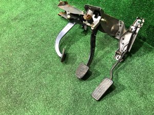 Pedals 5МТ SUBARU FORESTER OEM 36015FC010, 36013AA011, 36011AA001 SF5 1998 silver 792