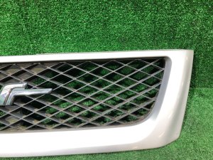 Radiator grille SUBARU FORESTER OEM 91065FC050SJ SF5 1998 silver 792