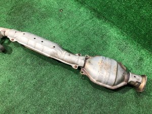 Centre exhaust section SUBARU FORESTER OEM 44200FA120 SF5 1998 EJ202 MT