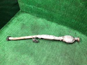Centre exhaust section SUBARU FORESTER OEM 44200FA120 SF5 1998 EJ202 MT