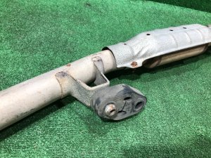Centre exhaust section SUBARU FORESTER OEM 44200FA120 SF5 1998 EJ202 MT