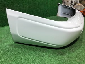 Бампер задний SUBARU FORESTER OEM 57717FC030WG, 57720FC030 SF9, SF5 1998 White 51E