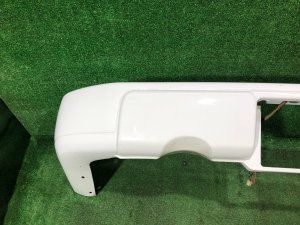 Бампер задний SUBARU FORESTER OEM 57717FC030WG, 57720FC030 SF9, SF5 1998 White 51E