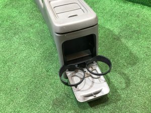 Бардачок подлокотник SUBARU FORESTER OEM 92060FC040ND SF9, SF5 1998 White 51E