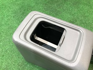 Бардачок подлокотник SUBARU FORESTER OEM 92060FC040ND SF9, SF5 1998 White 51E