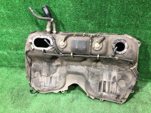Бензобак SUBARU FORESTER OEM 42120FC070 SF9, SF5 1998 EJ254 AT