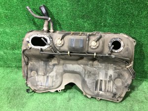 Бензобак SUBARU FORESTER OEM 42120FC070 SF9, SF5 1998 EJ254 AT
