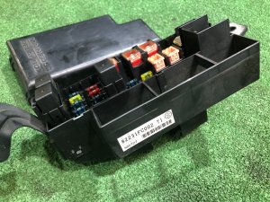 Блок предохранителей SUBARU FORESTER OEM 82231FC002 SF9, SF5 1998 EJ254 AT