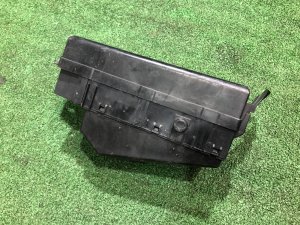 Блок предохранителей SUBARU FORESTER OEM 82231FC002 SF9, SF5 1998 EJ254 AT