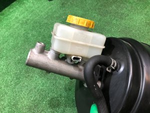 Главный тормозной цилиндр SUBARU FORESTER OEM 26401AC180, 26402FC100 SF9, SF5 1998 EJ254 AT
