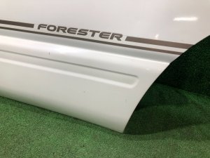 Дверь задняя левая SUBARU FORESTER OEM 61401FC013 SF9, SF5 1998 White 51E