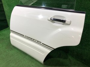 Дверь задняя левая SUBARU FORESTER OEM 61401FC013 SF9, SF5 1998 White 51E