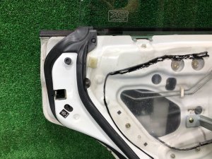 Дверь задняя левая SUBARU FORESTER OEM 61401FC013 SF9, SF5 1998 White 51E