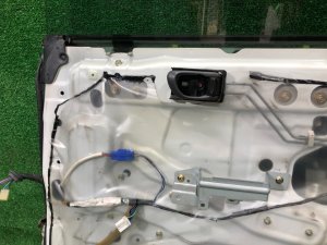 Дверь задняя правая SUBARU FORESTER OEM 61401FC003 SF9, SF5 1998 White 51E