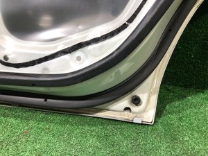 Дверь задняя правая SUBARU FORESTER OEM 61401FC003 SF9, SF5 1998 White 51E