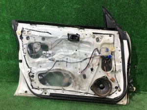Дверь передняя левая SUBARU FORESTER OEM 61101FC012 SF9, SF5 1998 White 51E