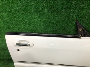 Дверь передняя правая SUBARU FORESTER OEM 61101FC002 SF9, SF5 1998 White 51E