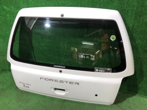 Дверь пятая 61701FC000 SUBARU FORESTER