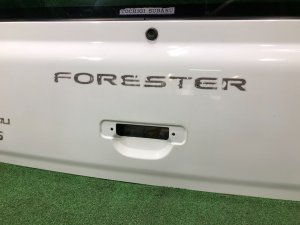 Дверь пятая SUBARU FORESTER OEM 61701FC000 SF9, SF5 1998 White 51E