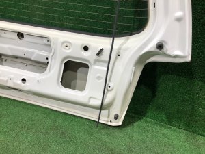 Дверь пятая SUBARU FORESTER OEM 61701FC000 SF9, SF5 1998 White 51E