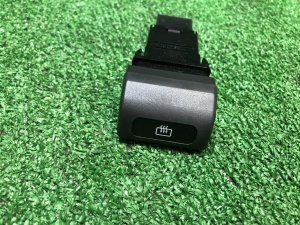 Кнопка обогрева заднего стекла 83041FC020OE SUBARU FORESTER