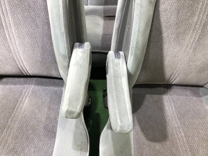 Комплект сидений SUBARU FORESTER OEM 64010FC420NF, 64230FC060NF, 64010FC430NF, 64240FC060NF SF9, SF5 1998 White 51E