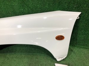 Крыло переднее левое SUBARU FORESTER OEM 57120FC010 SF9, SF5 1998 White 51E