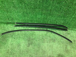 Молдинги лобового стекла 91013FC010, 91013FC000, 65023FC010 SUBARU FORESTER