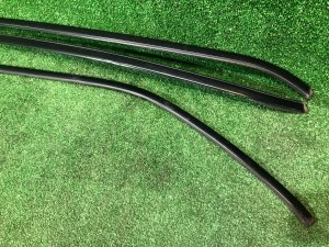 Молдинги лобового стекла SUBARU FORESTER OEM 91013FC010, 91013FC000, 65023FC010 SF9, SF5 1998
