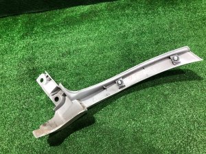 Накладка на крыло задняя правая SUBARU FORESTER OEM 91057FC260 SF9, SF5 1998 White 51E