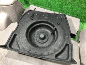 Обшивка багажника SUBARU FORESTER OEM 97010AA050,94063FC011NF, 94012FC001ND, 94012FC011ND, 95020FC011NF SF9, SF5 1998 White 51E