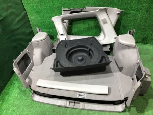 Обшивка багажника SUBARU FORESTER OEM 97010AA050,94063FC011NF, 94012FC001ND, 94012FC011ND, 95020FC011NF SF9, SF5 1998 White 51E