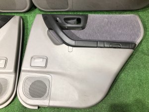Обшивка дверей SUBARU FORESTER OEM 94050FC180GA, 94050FC190GA, 94056FC160GA, 94056FC170GA SF9, SF5 1998 White 51E