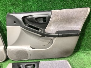Обшивка дверей SUBARU FORESTER OEM 94050FC180GA, 94050FC190GA, 94056FC160GA, 94056FC170GA SF9, SF5 1998 White 51E