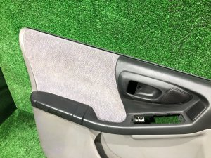 Обшивка дверей SUBARU FORESTER OEM 94050FC180GA, 94050FC190GA, 94056FC160GA, 94056FC170GA SF9, SF5 1998 White 51E