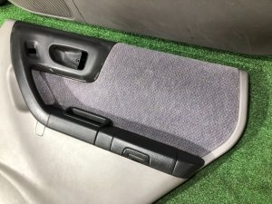 Обшивка дверей SUBARU FORESTER OEM 94050FC180GA, 94050FC190GA, 94056FC160GA, 94056FC170GA SF9, SF5 1998 White 51E