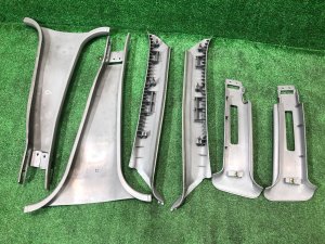 Обшивка стоек SUBARU FORESTER OEM 94010FC010ND, 94010FC000ND, SF9, SF5 1998 White 51E