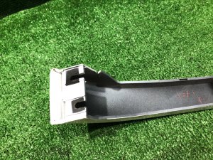 Планка под фару правая SUBARU FORESTER OEM 57112FC000WG SF9, SF5 1998 White 51E