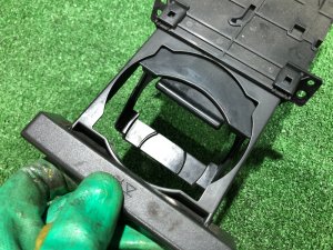Подстаканник SUBARU FORESTER OEM 66150FC000OE SF9, SF5 1998 White 51E