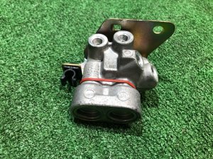 Распределитель тормозных усилий SUBARU FORESTER OEM 27674AC081 SF9, SF5 1998 EJ254 AT