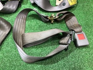 Ремни безопасности задние SUBARU FORESTER OEM 64651FC020NF,64669FA620NF, 64651FC030NF SF9, SF5 1998 White 51E